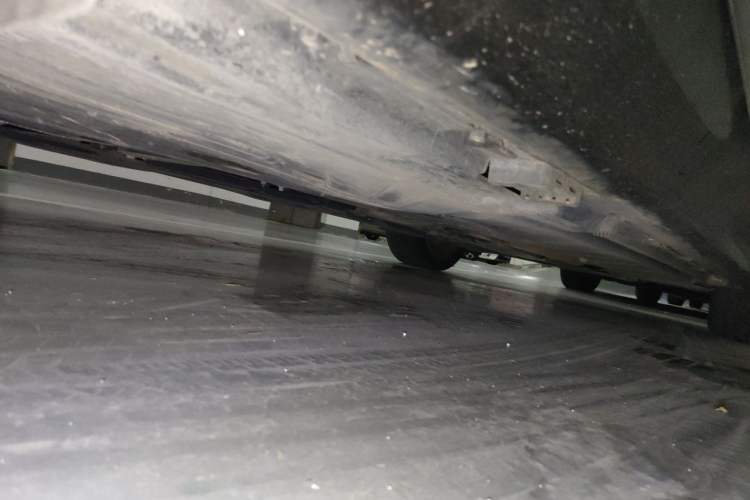 Used Mercedes-Benz E-Class 2023 E 300 L Luxury Model Chassis Rear Right