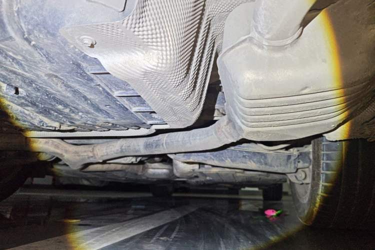 Used Mercedes-Benz E-Class 2023 E 300 L Luxury Model Chassis Rear Right