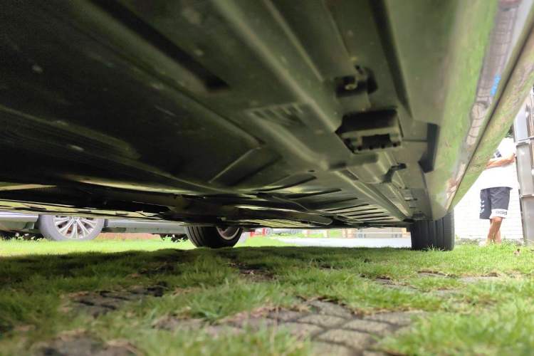 Used Mercedes-Benz E-Class 2023 E 300 L Sporty and Stylish Model Chassis Rear Right