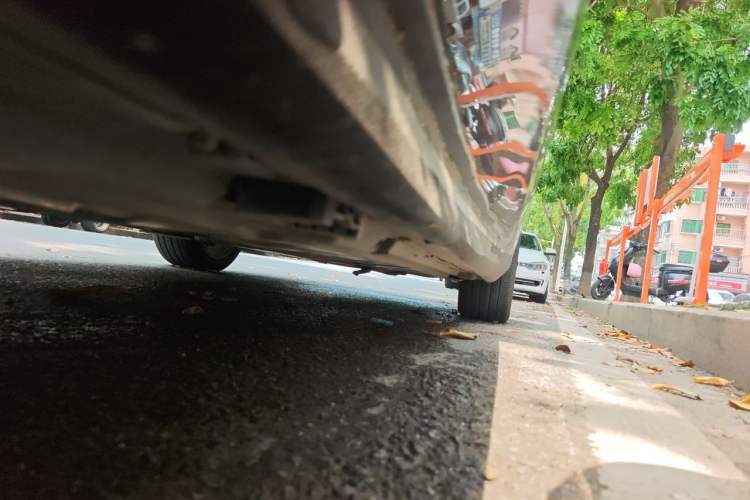 Used Mercedes-Benz E-Class 2023 Updated E 300 L Fashion Edition Chassis Rear Right
