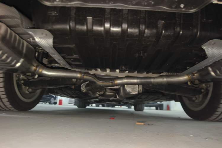 Used Mercedes-Benz E-Class 2023 Updated E 300 L Fashion Edition Chassis Rear
