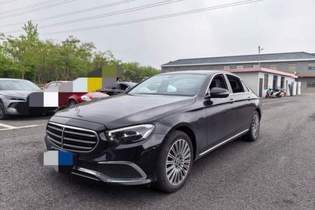 Używany Mercedes-Benz E-Class 2023 Updated E 300 L Fashion Edition