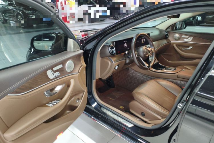 Used Mercedes-Benz E-Class 2023 Updated E 300 L Fashion Edition Driver Seat