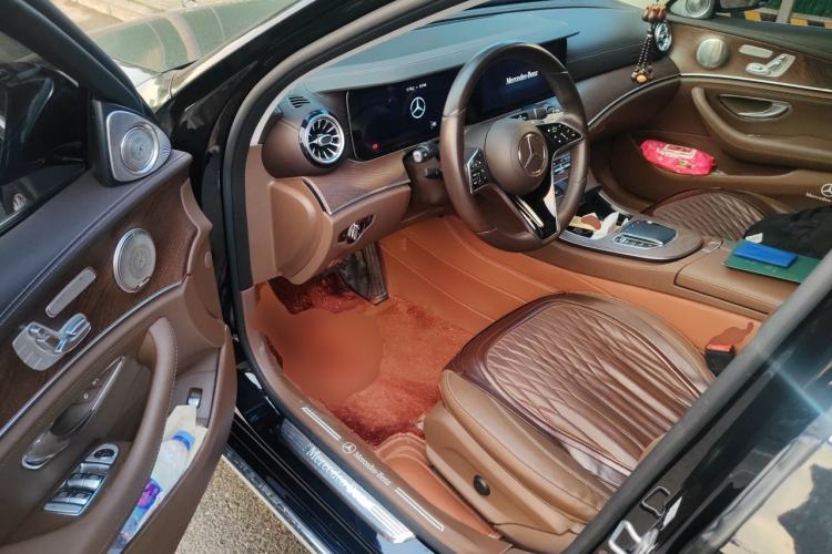 Used Mercedes-Benz E-Class 2023 Updated E 300 L Fashion Edition Driver Seat