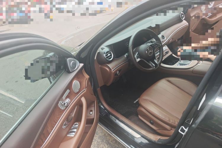 Used Mercedes-Benz E-Class 2023 Updated E 300 L Fashion Edition Driver Seat