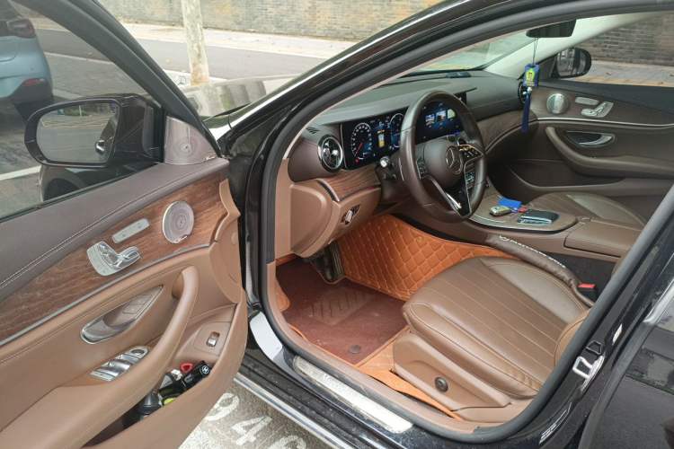 Used Mercedes-Benz E-Class 2023 Updated E 300 L Luxury Edition Driver Seat