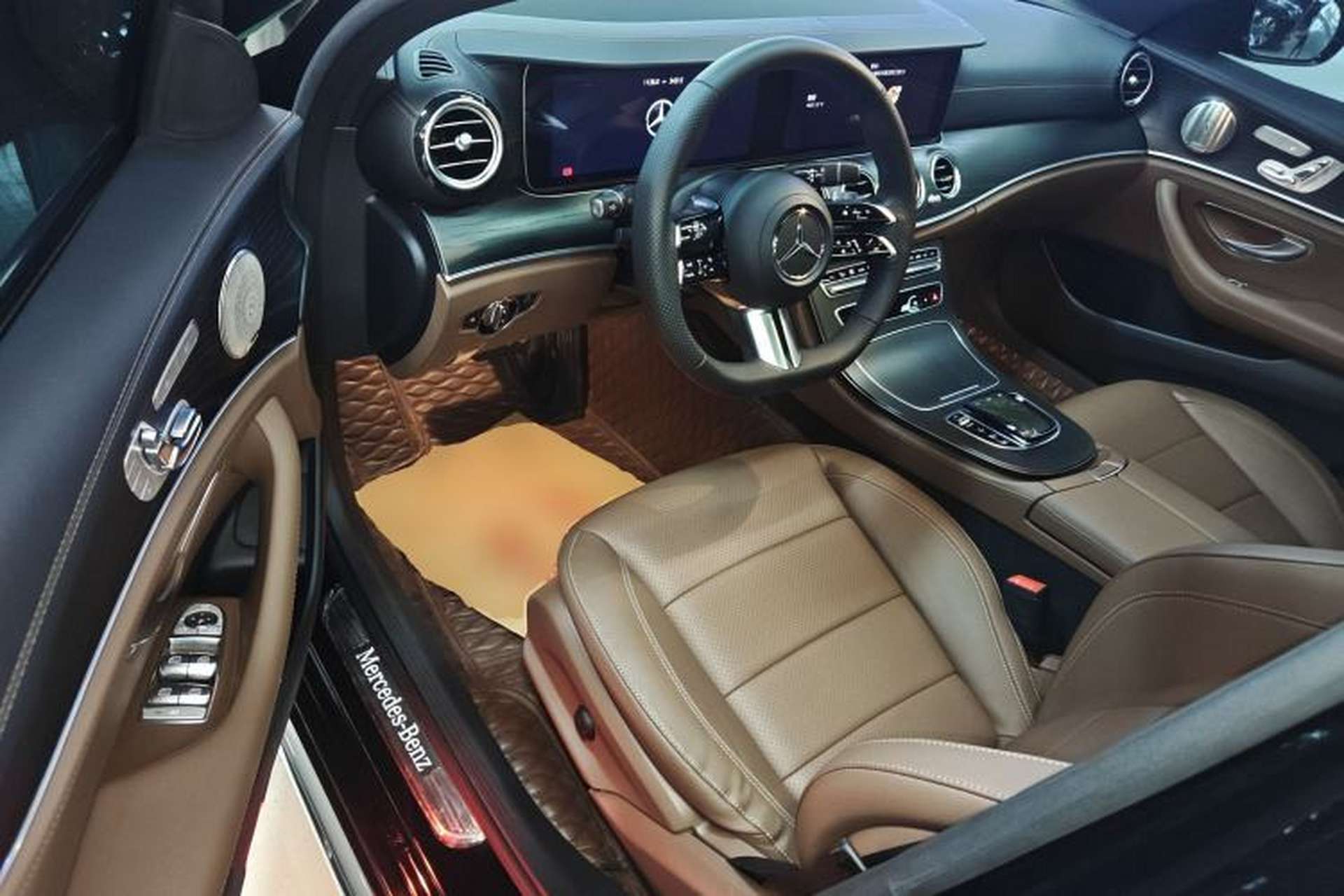 Used Mercedes-Benz E-Class 2023 E 300 L Sport Luxury Edition Driver Seat