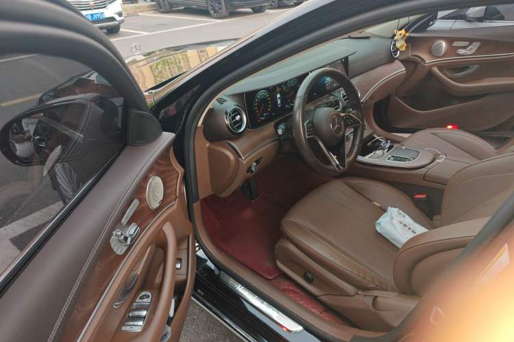 Used Mercedes-Benz E-Class 2023 Updated E 300 L Luxury Edition Driver Seat