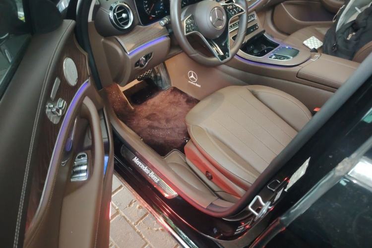 Used Mercedes-Benz E-Class 2023 Updated E 300 L Luxury Edition Driver Seat