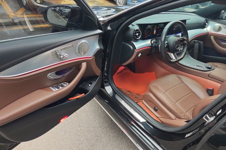 Used Mercedes-Benz E-Class 2023 Restyled E 300 L Sport Luxury Edition Driver Seat
