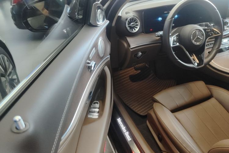 Used Mercedes-Benz E-Class 2023 Facelift E 260 L Driver Seat