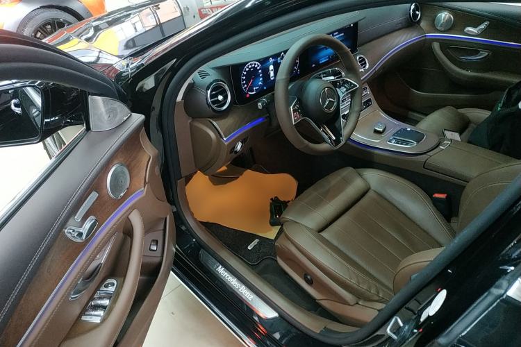 Used Mercedes-Benz E-Class 2023 E 260 L Driver Seat