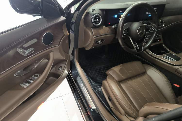 Used Mercedes-Benz E-Class 2023 E 260 L Driver Seat