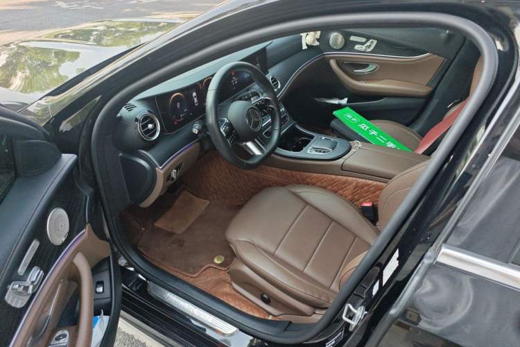 Used Mercedes-Benz E-Class 2023 E 300 L Sport Luxury Edition Driver Seat