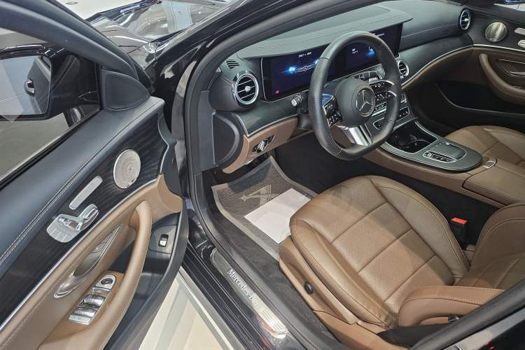 Used Mercedes-Benz E-Class 2023 E 300 L Sport Luxury Edition Driver Seat
