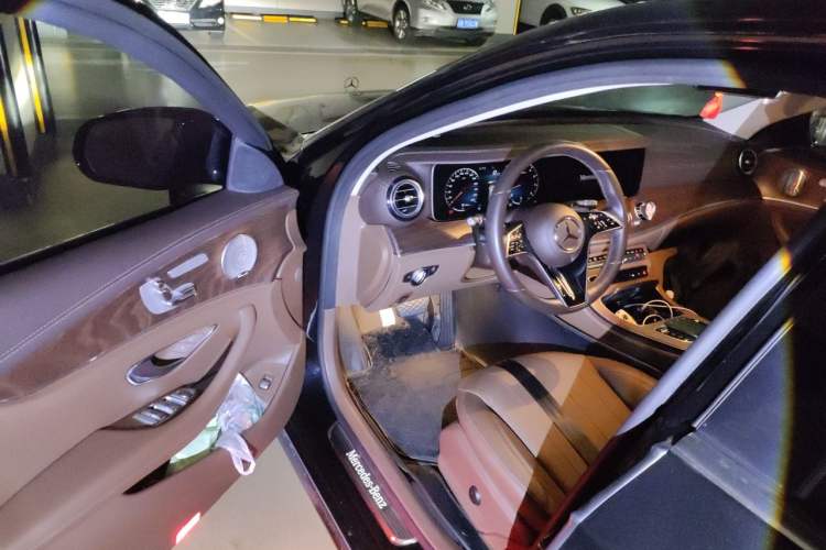 Used Mercedes-Benz E-Class 2023 Updated E 300 L Luxury Edition Driver Seat