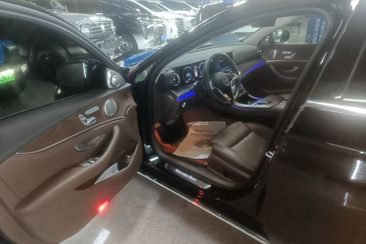 Used Mercedes-Benz E-Class 2023 E 260 L Driver Seat