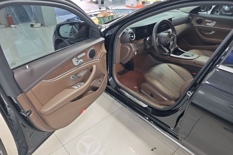 Used Mercedes-Benz E-Class 2023 Updated E 300 L Fashion Edition Driver Seat