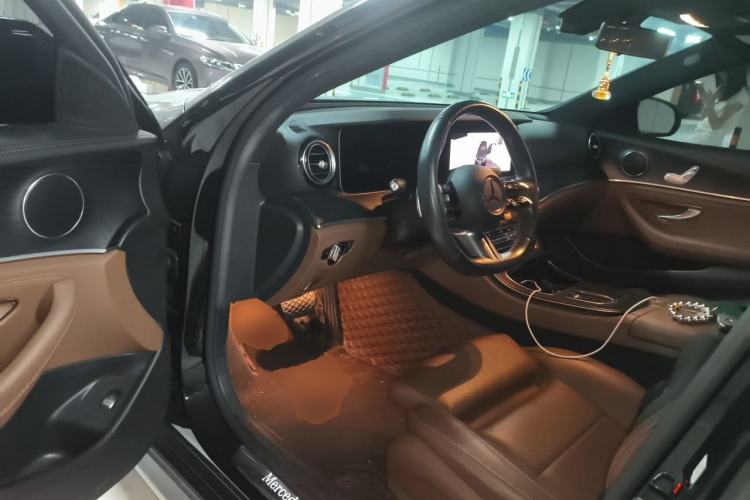 Used Mercedes-Benz E-Class 2023 E 260 L Sport Edition Driver Seat