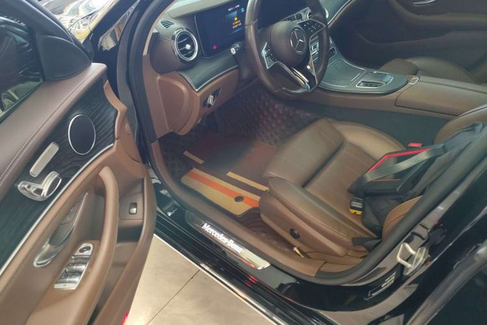Used Mercedes-Benz E-Class 2023 E 260 L Driver Seat