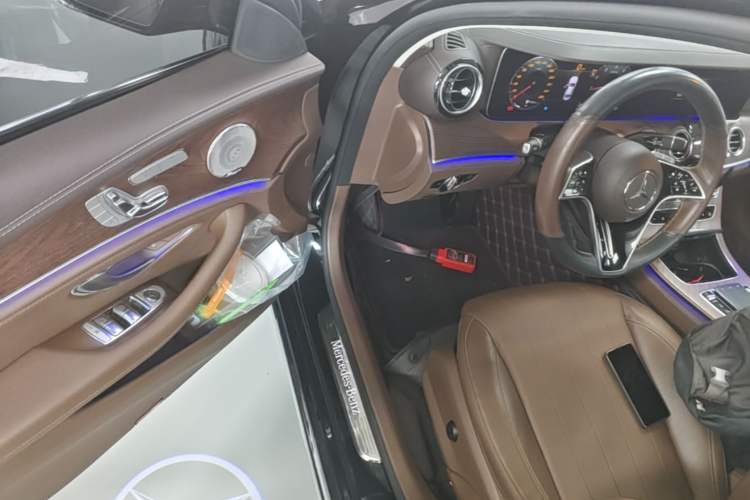 Used Mercedes-Benz E-Class 2023 Updated E 300 L Luxury Edition Driver Seat