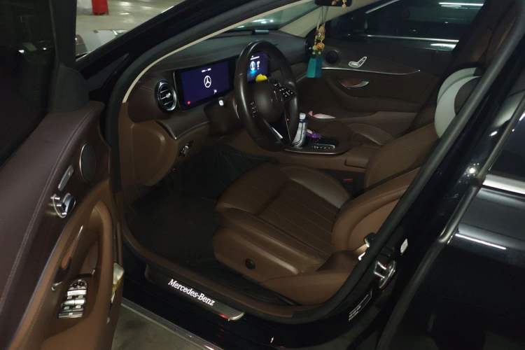 Used Mercedes-Benz E-Class 2023 E 260 L Driver Seat