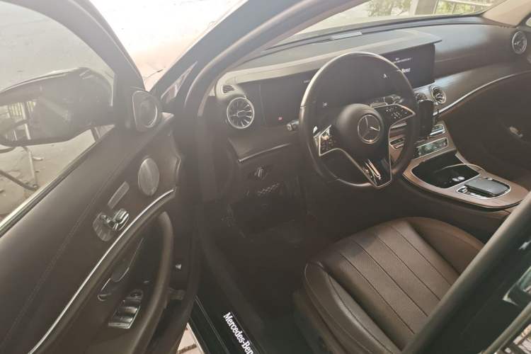 Used Mercedes-Benz E-Class 2023 Updated E 300 L Luxury Edition Driver Seat