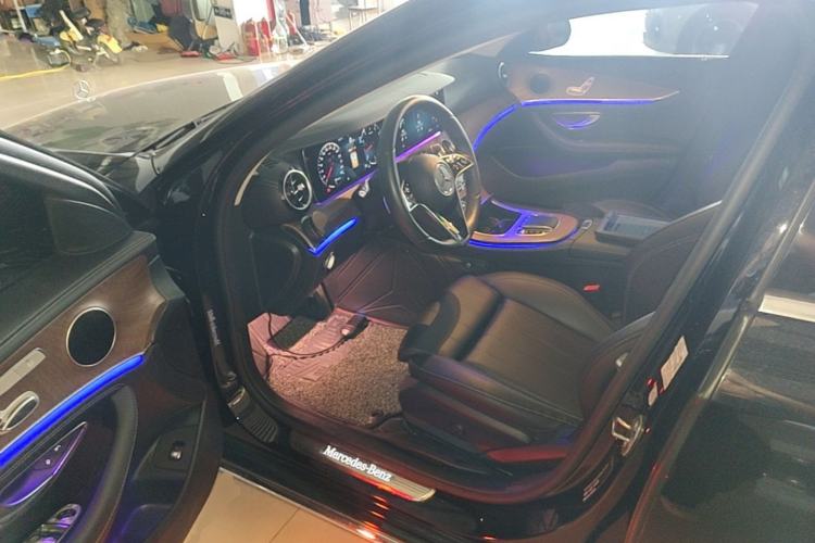 Used Mercedes-Benz E-Class 2023 E 260 L Driver Seat