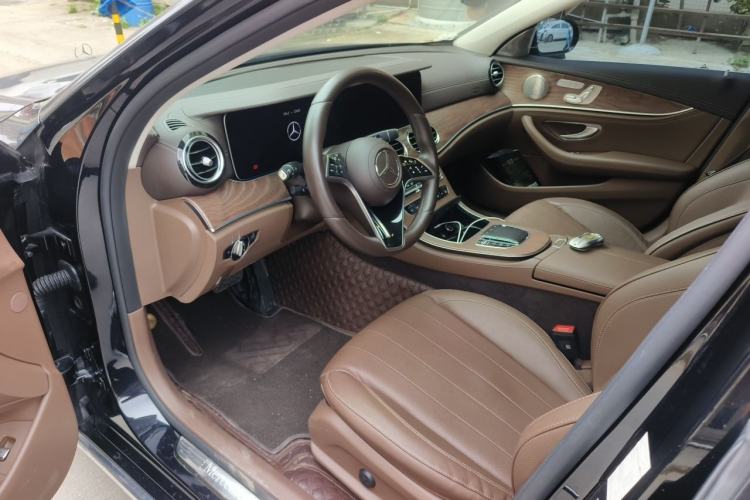 Used Mercedes-Benz E-Class 2023 Updated E 300 L Fashion Edition Driver Seat