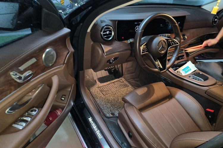 Used Mercedes-Benz E-Class 2023 Facelift E 260 L Driver Seat