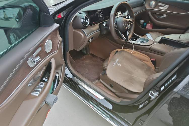 Used Mercedes-Benz E-Class 2023 Updated E 300 L Luxury Edition Driver Seat