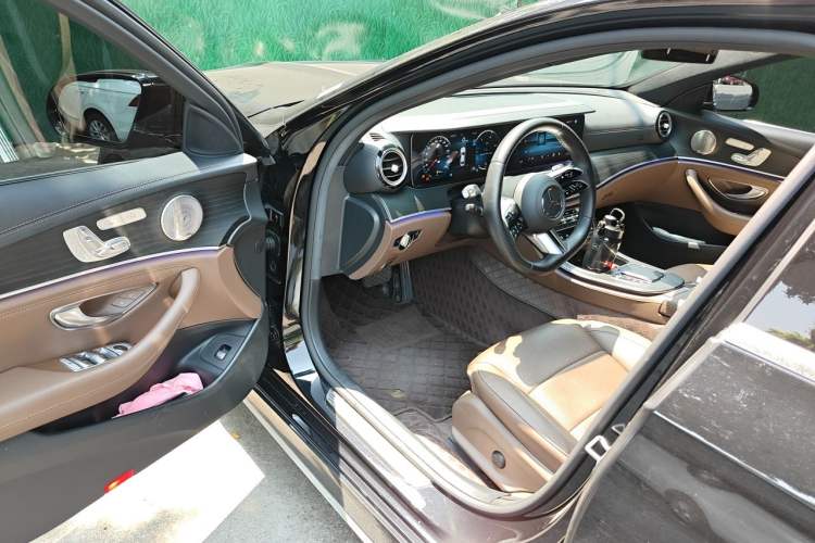 Used Mercedes-Benz E-Class 2023 E 300 L Sport Luxury Edition Driver Seat