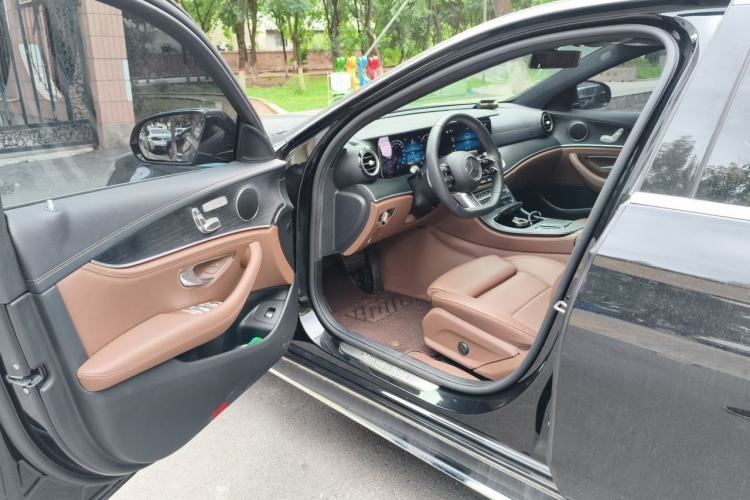 Used Mercedes-Benz E-Class 2023 E 260 L Sport Edition Driver Seat