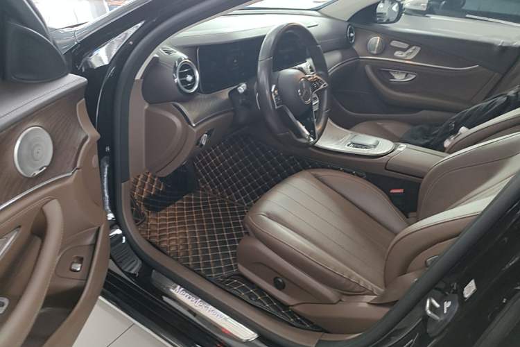 Used Mercedes-Benz E-Class 2023 Updated E 300 L Luxury Edition Driver Seat