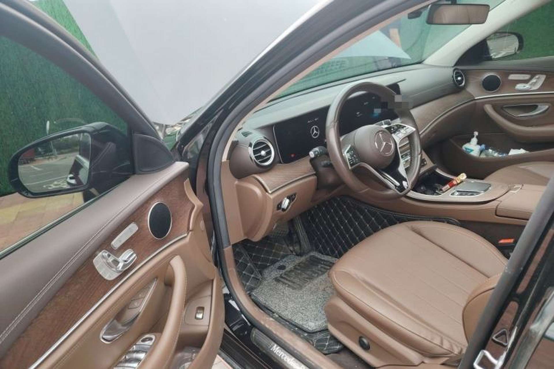 Used Mercedes-Benz E-Class 2023 Updated E 300 L Fashion Edition Driver Seat
