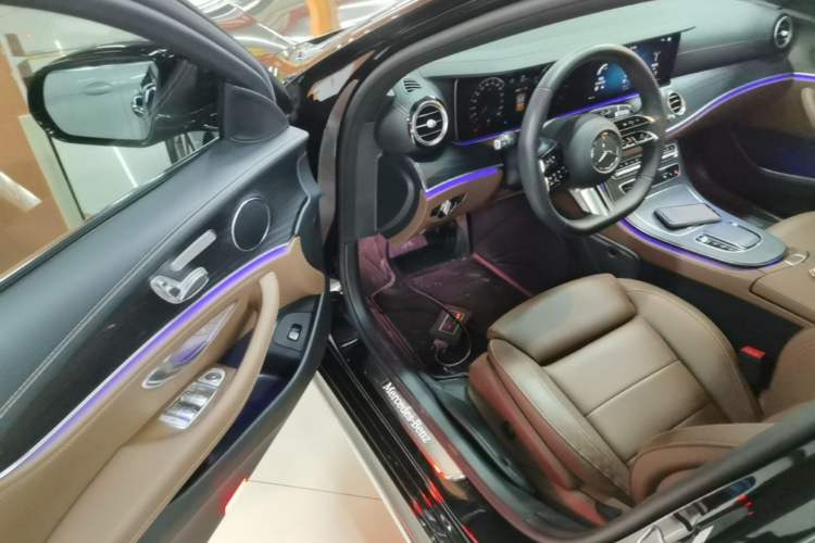 Used Mercedes-Benz E-Class 2023 Restyled E 260 L Sport Edition Driver Seat