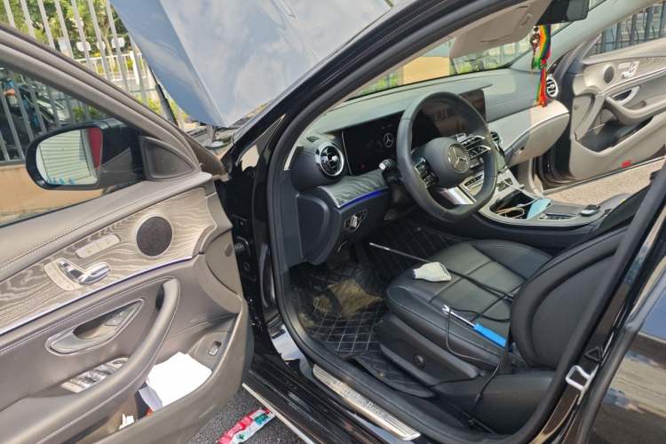 Used Mercedes-Benz E-Class 2023 Restyled E 300 L Sporty and Stylish Edition Driver Seat