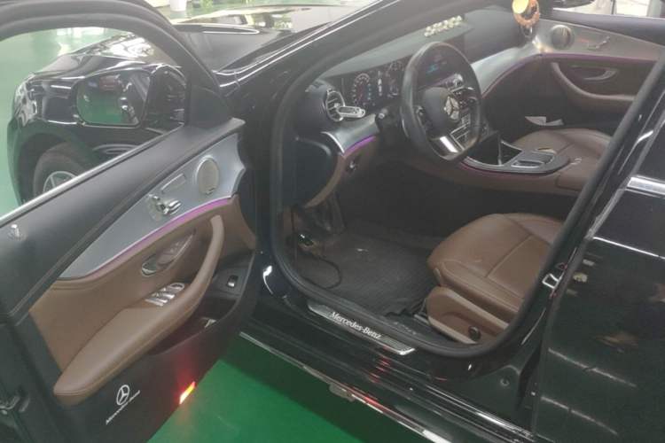 Used Mercedes-Benz E-Class 2023 Restyled E 300 L Sport Luxury Edition Driver Seat