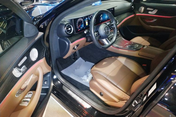 Used Mercedes-Benz E-Class 2023 Restyled E 300 L Sport Luxury Edition Driver Seat