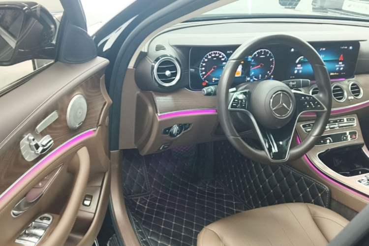 Used Mercedes-Benz E-Class 2023 Updated E 300 L Fashion Edition Driver Seat