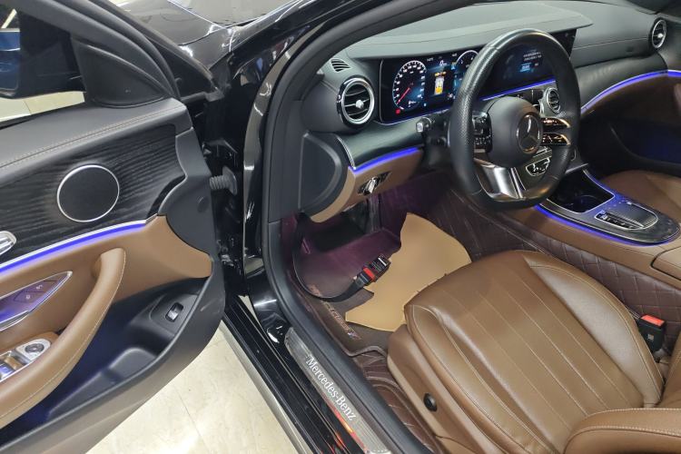 Used Mercedes-Benz E-Class 2023 E 260 Stylish Sports Edition Driver Seat