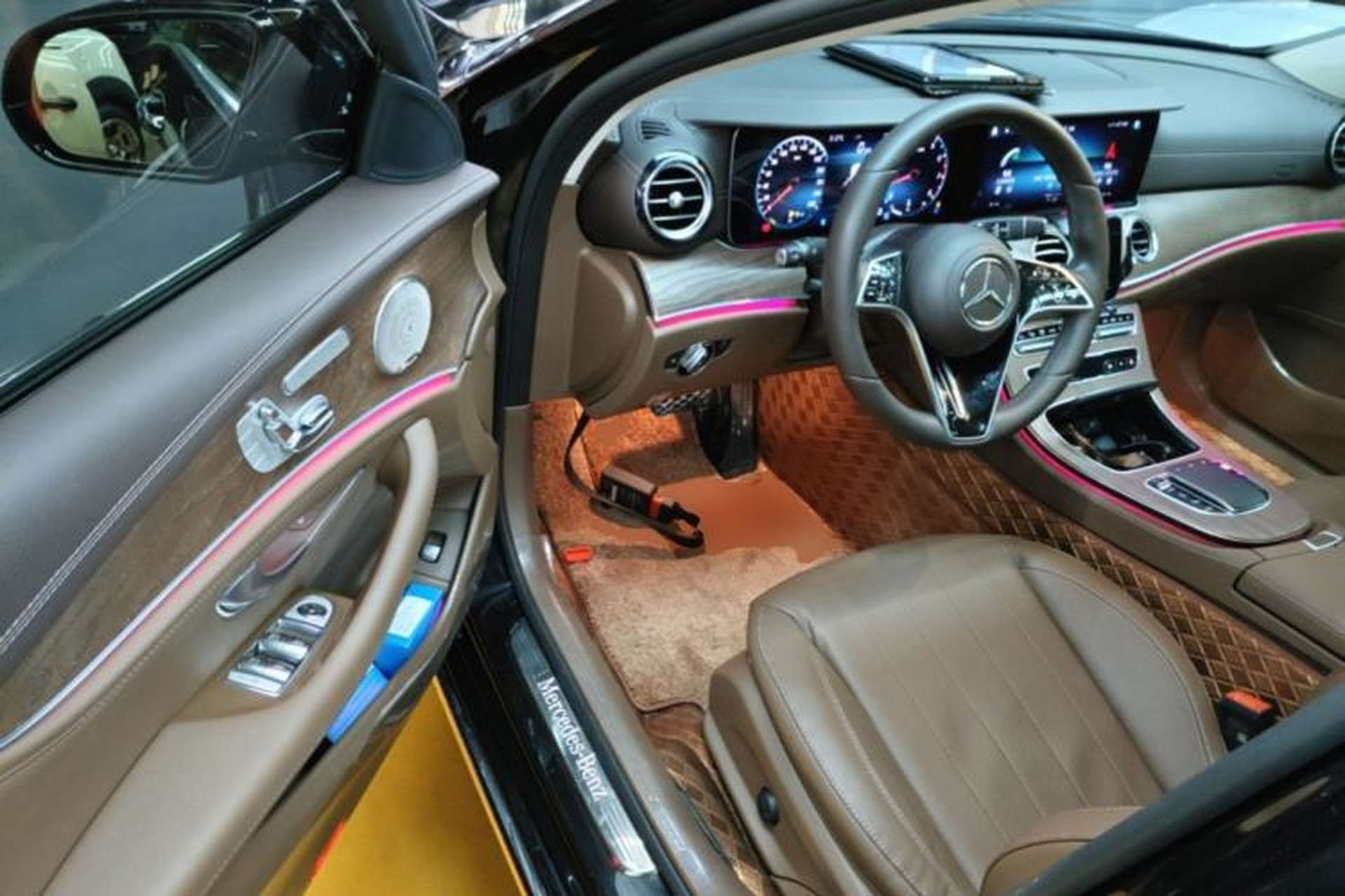 Used Mercedes-Benz E-Class 2023 Updated E 300 L Luxury Edition Driver Seat