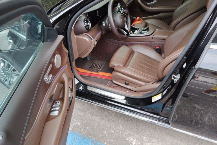 Used Mercedes-Benz E-Class 2023 E 260 L Driver Seat