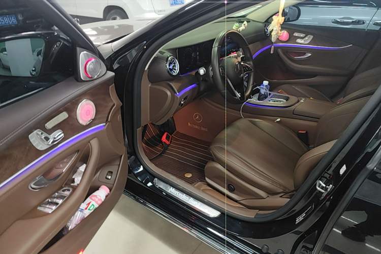Used Mercedes-Benz E-Class 2023 Updated E 300 L Luxury Edition Driver Seat