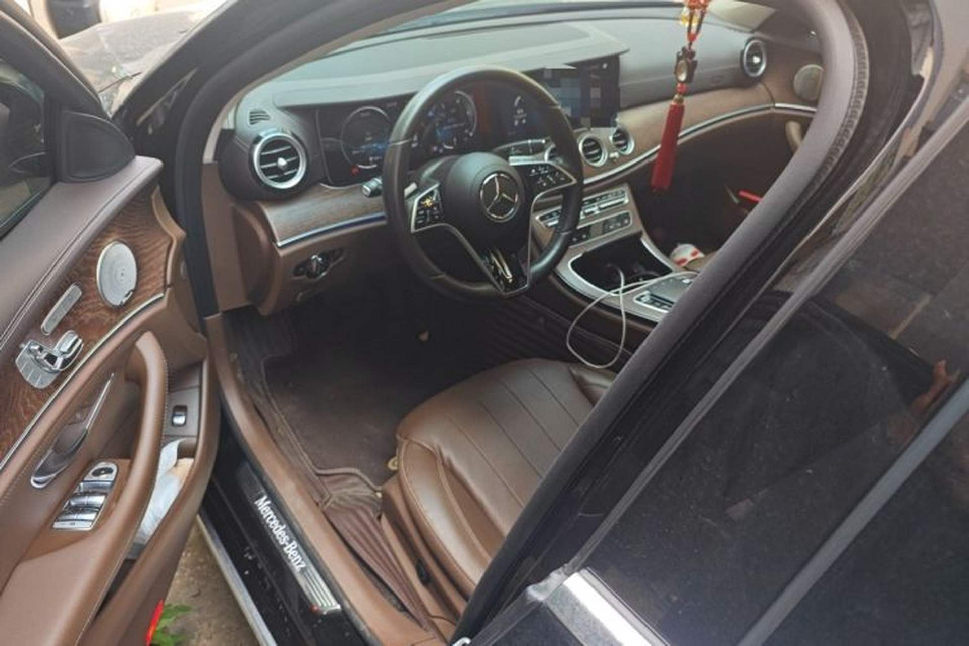 Used Mercedes-Benz E-Class 2023 E 300 L Luxury Model Driver Seat