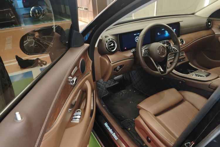 Used Mercedes-Benz E-Class 2023 Facelift E 260 L Driver Seat