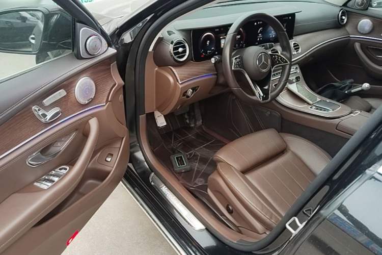 Used Mercedes-Benz E-Class 2023 Facelift E 260 L Driver Seat
