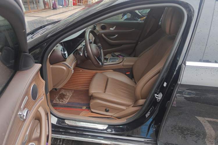 Used Mercedes-Benz E-Class 2023 Facelift E 260 L Driver Seat
