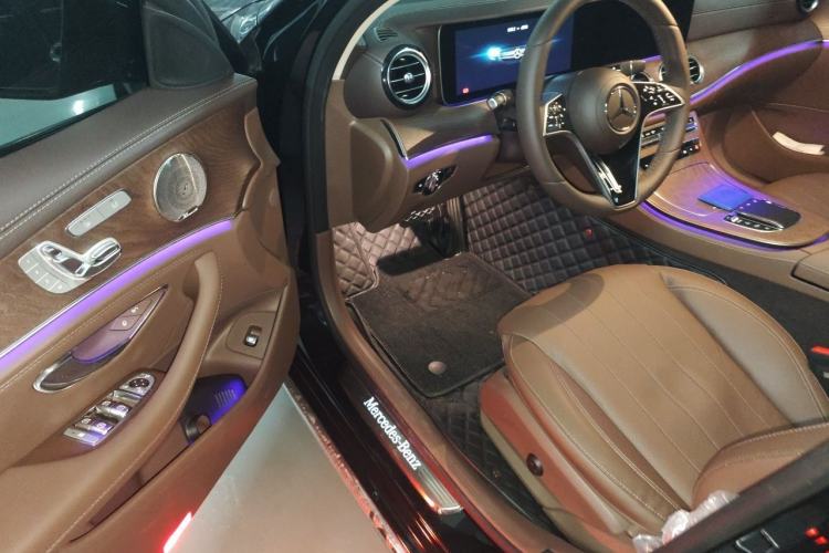 Used Mercedes-Benz E-Class 2023 Updated E 300 L Luxury Edition Driver Seat