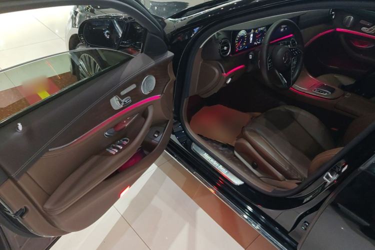 Used Mercedes-Benz E-Class 2023 Updated E 300 L Luxury Edition Driver Seat